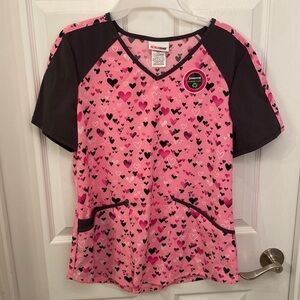 New pink and gray hearts print scrubs top